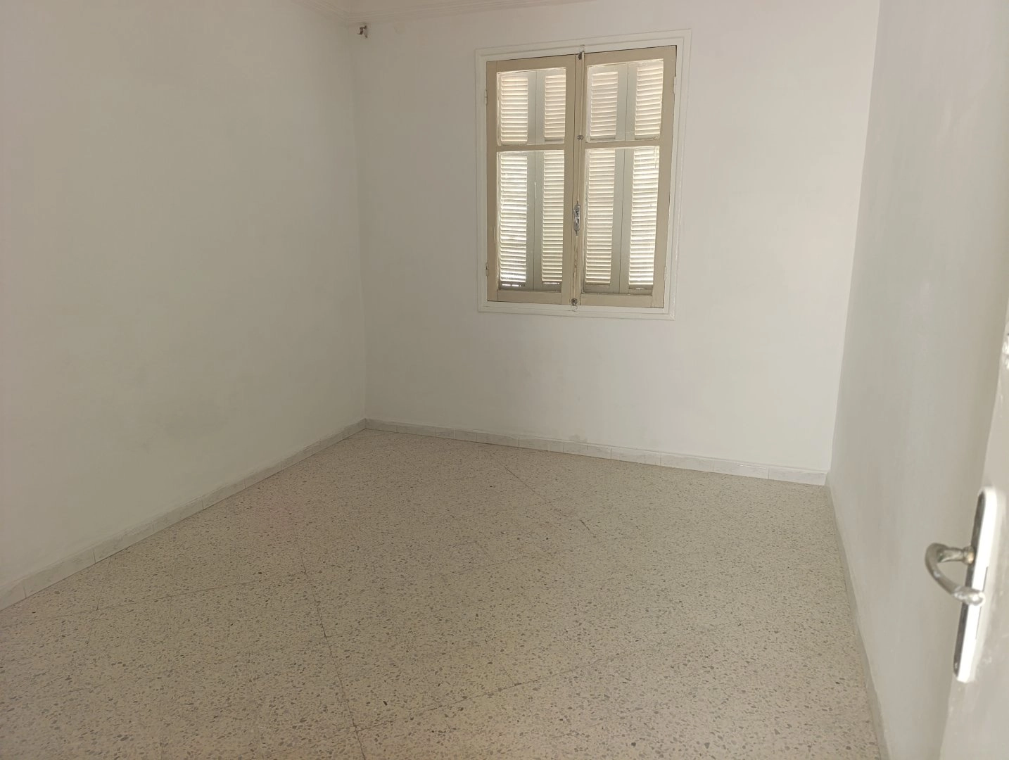 علوي للبيع طريق حفوز