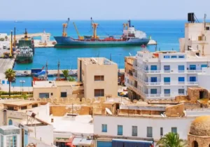 كم تبعد سوسة عن القيروان؟ كل ما تحتاج معرفته عن المسافة والطريق